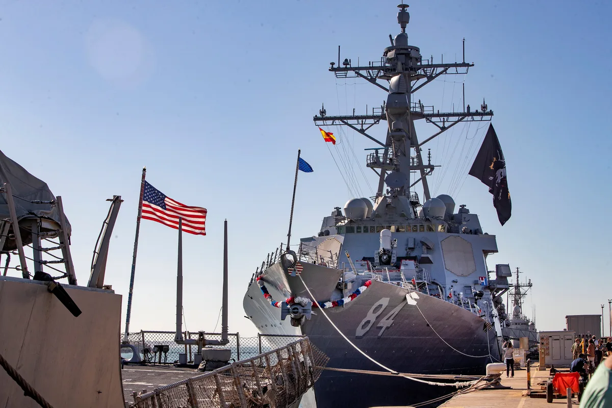 El sexto destructor lanzamisiles de EE UU llegará este jueves a la base naval de Rota