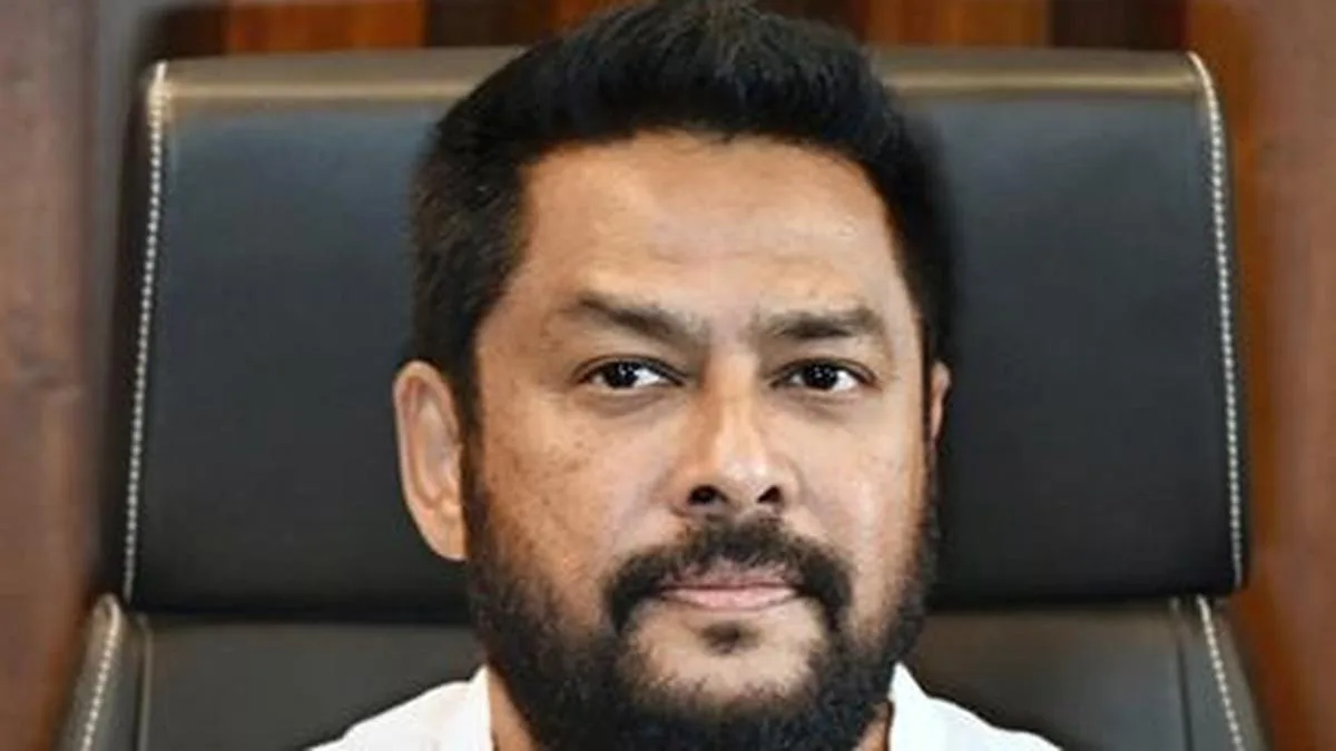 Karnataka HC lifts travel restriction on Nagendra but restrains travel abroad sans prior nod