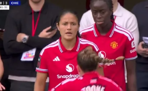 Rebeca Bernal hace historia al debutar con el Manchester United en la Women's Super League