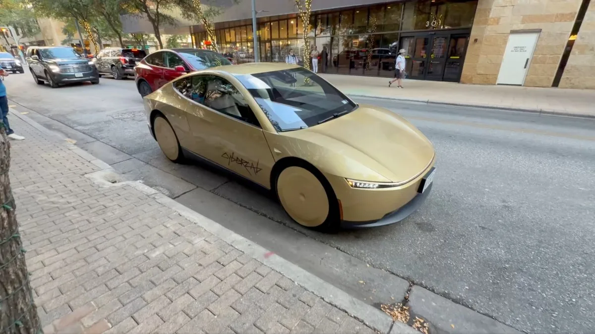 Le Cybercab de Tesla est-il illégal ? Le régulateur américain exige des preuves sous serment