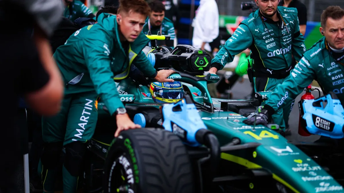 Cómo tu coche híbrido o eléctrico ayuda a entender (un poco) los problemas de Alonso y Honda