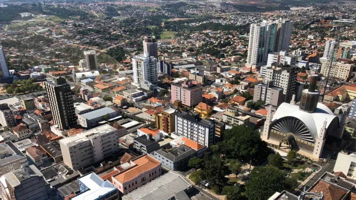 Veja o que abre e o que fecha em Ponta Grossa nesta segunda e terça devido ao feriado de aniversário da cidade