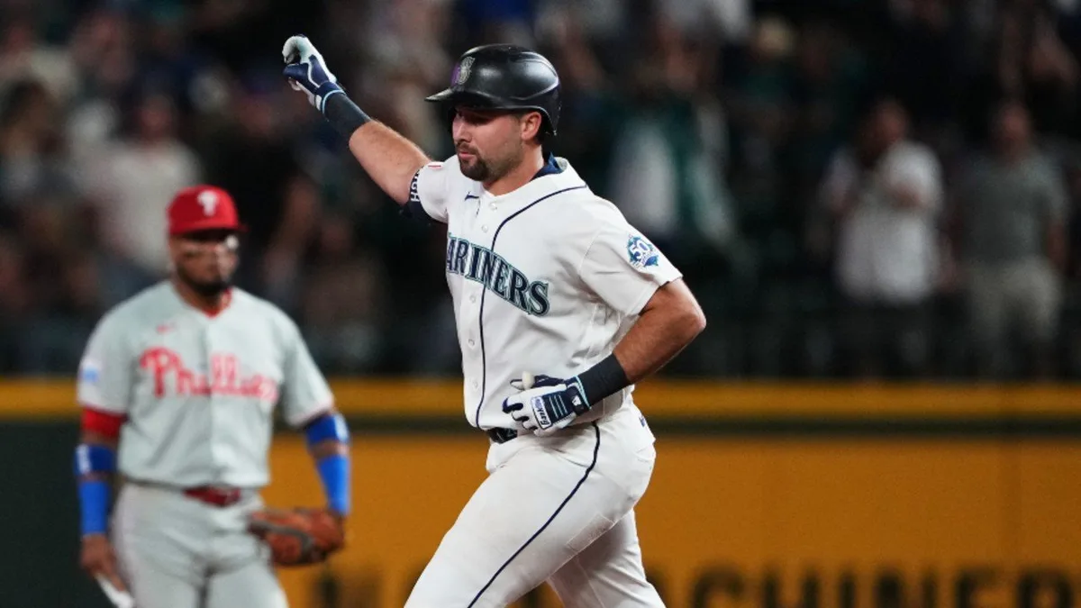 Mariners’ Raleigh goes deep three times to record first multi-HR game of season