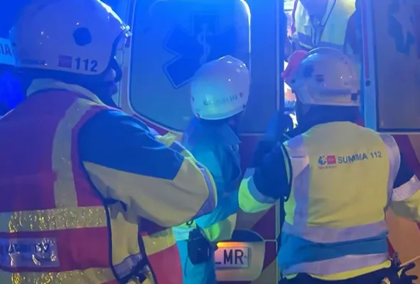 Un menor herido muy grave y otro leve al ser golpeados por un tren de Cercanías en Madrid