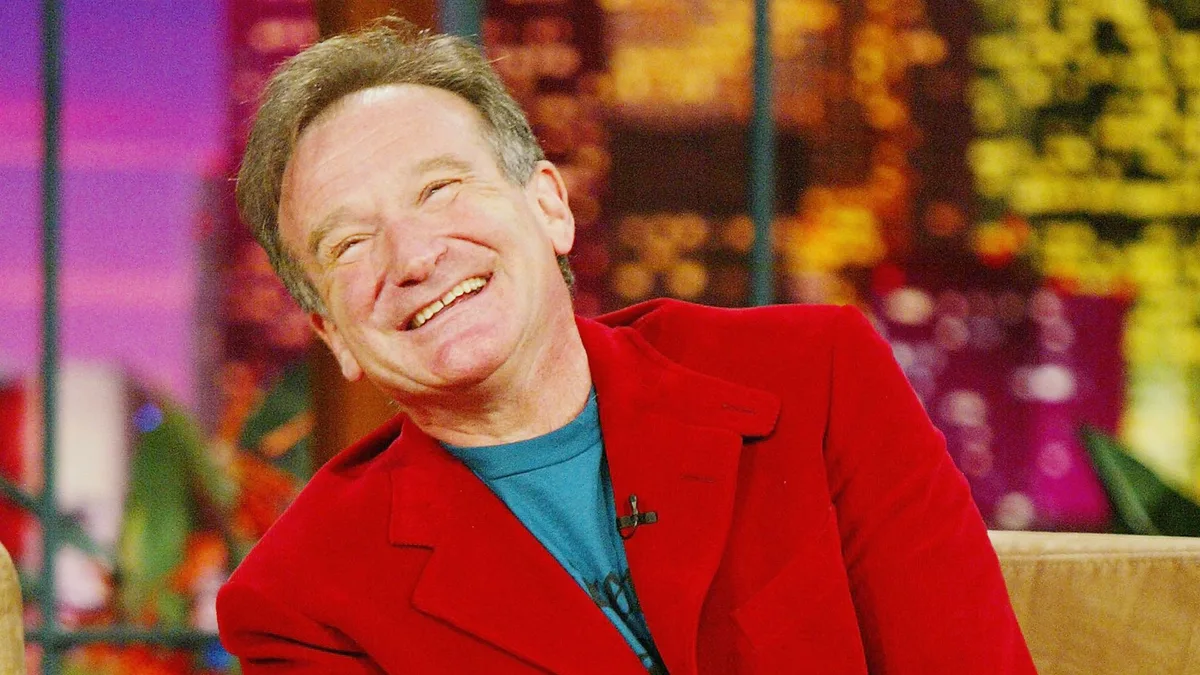 Filha de Robin Williams detona vídeo de IA feito com imagem do pai: ‘Tenha vergonha na cara’
