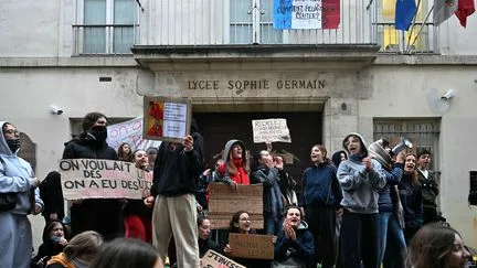 "C'est gentil, pour les générations d'après" : des collégiens parfois touchés par les blocages d'établissements, mais qui se sentent concernés par le mouvement lycéen