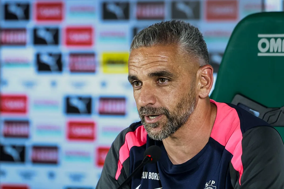 Rui Borges fecha plantel do Sporting e encerra dúvidas sobre Suárez: “Está focado e convocado”