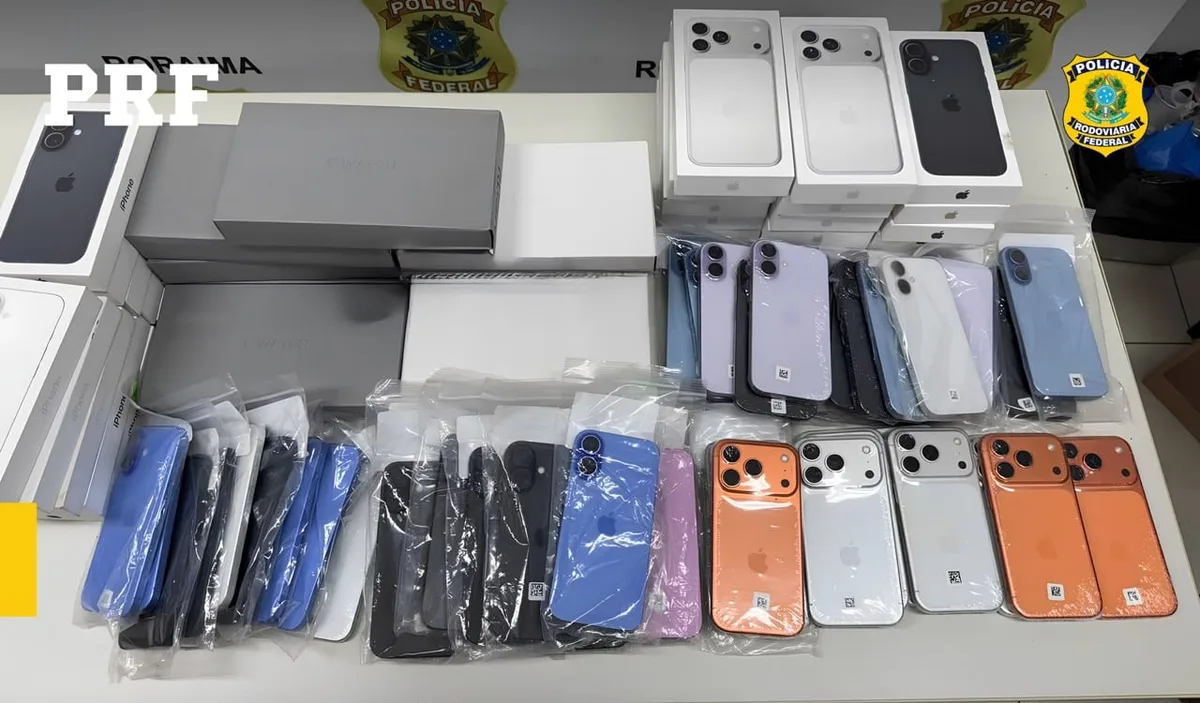 Celulares, munições, cigarros e medicamentos são apreendidos pela PRF em Rorainópolis e Mucajaí