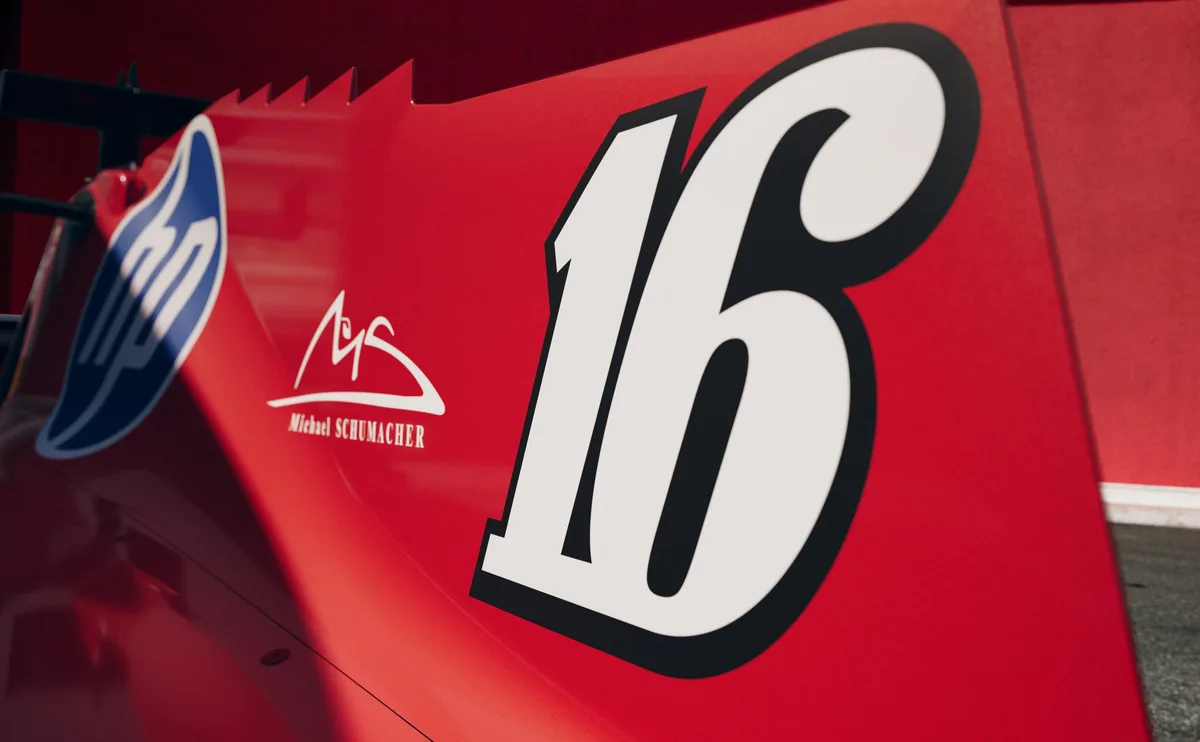 Ferrari представил ливрею на Гран-при Италии в честь Михаэля Шумахера