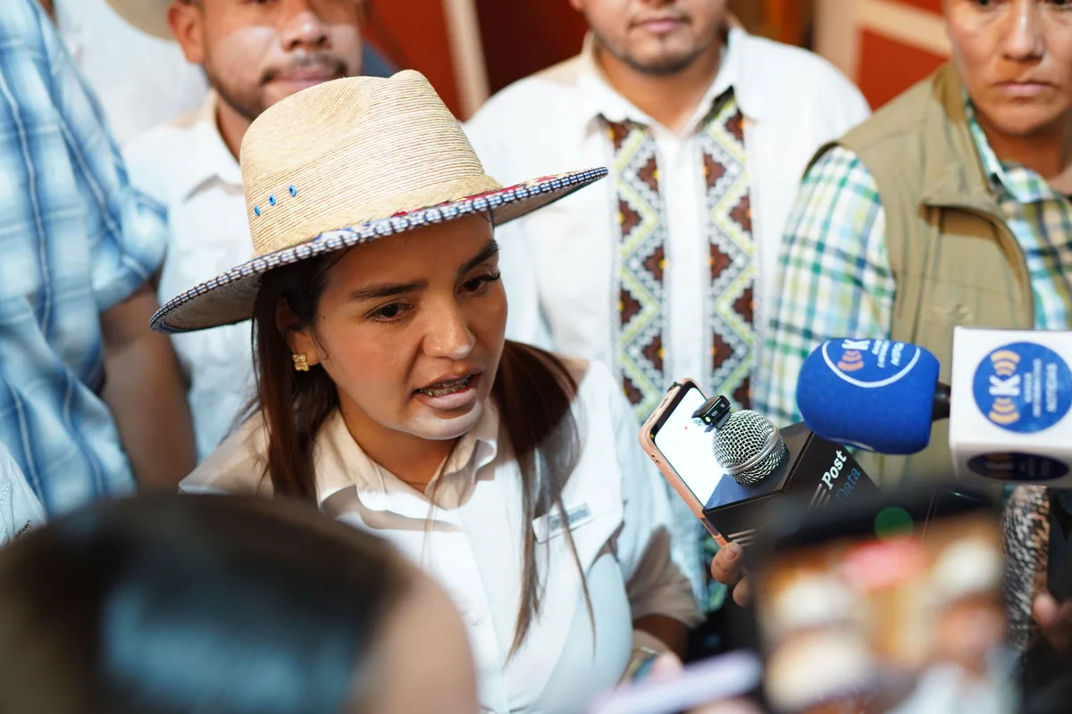 Fiscalía de Michoacán pide a Grecia Quiroz entregar celulares de Carlos Manzo para investigación del asesinato