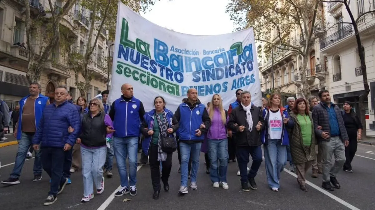 El gremio de los bancarios acordó un nuevo aumento y el salario inicial será de más de $2.500.000