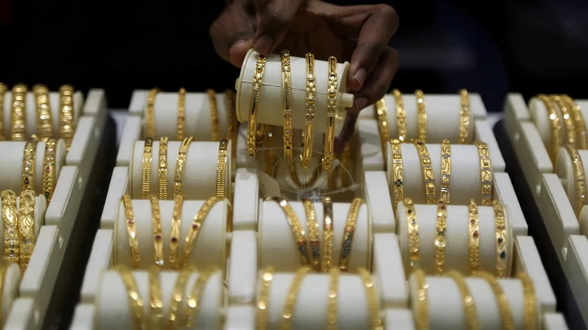 Deepa Jewellers sets IPO price band at ₹168-177 per share
