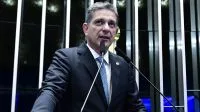 Oposição vê manobra de Alcolumbre para evitar derrota de Lula no Senado