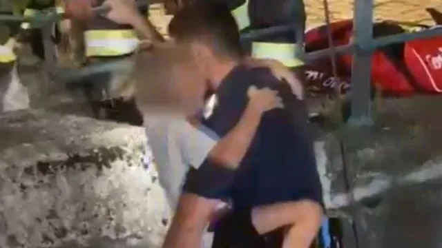 Resgate "heróico". Três crianças em perigo em rio em Itália