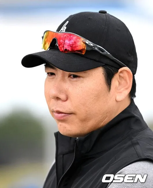’전직 빅리거‘ 강정호 충격 독설 떴다, 4년 연속 꼴찌 위기→친정 공개 저격 “키움 왜 육성에 돈 안 써? 내년도 PS 못 간다”