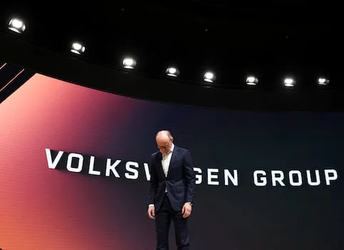 German unions warn of massive opposition in turnaround dispute with Volkswagen