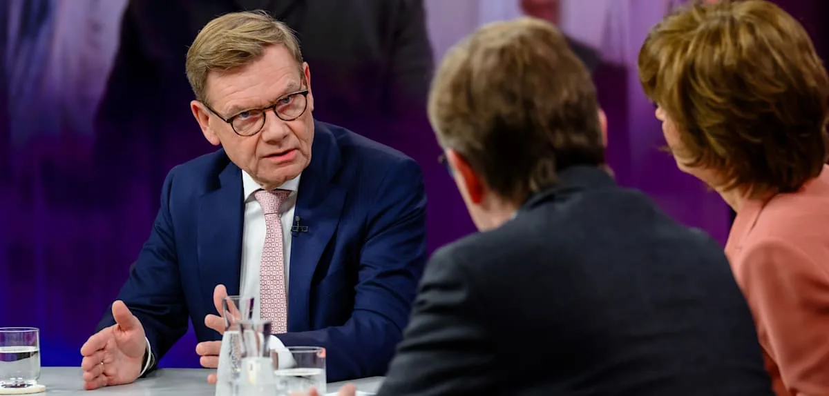 „Wir werden ja schon angegriffen“, sagt Wadephul zum russischen Krieg