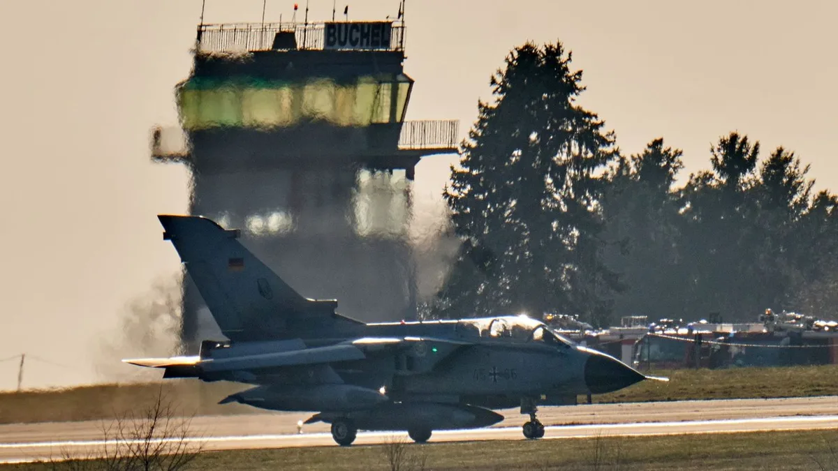 Abschreckung gegen Russland: Deutschland schickt Tornados zu Atomwaffenübung der Nato
