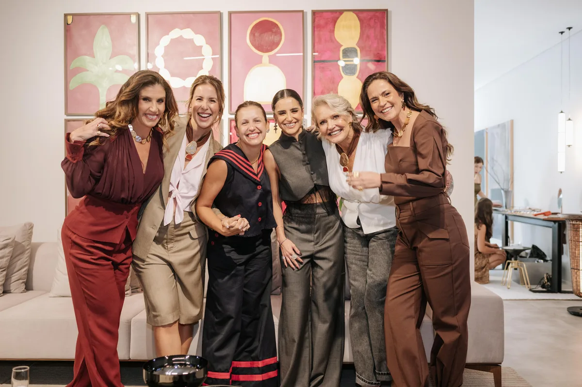 Andrea de Pinho, Lara Brotas e a dinamarquesa Mai-Britt Wolthers lançam "Biomas" em Vitória