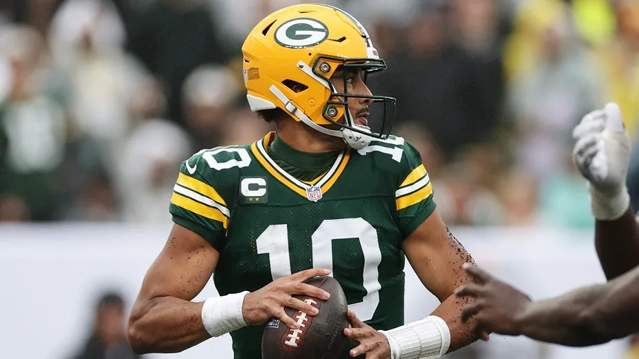 Underdog Promo Code FOXNEWS Unlocks a $1000 Deposit Match for Packers-Falcons on Thursday Night Football