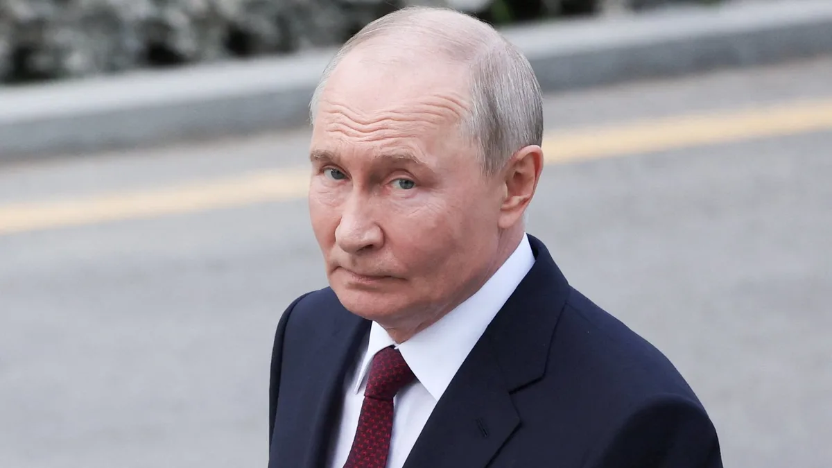 Jaw-Dropping Scale of Putin’s Humiliating Crisis Revealed