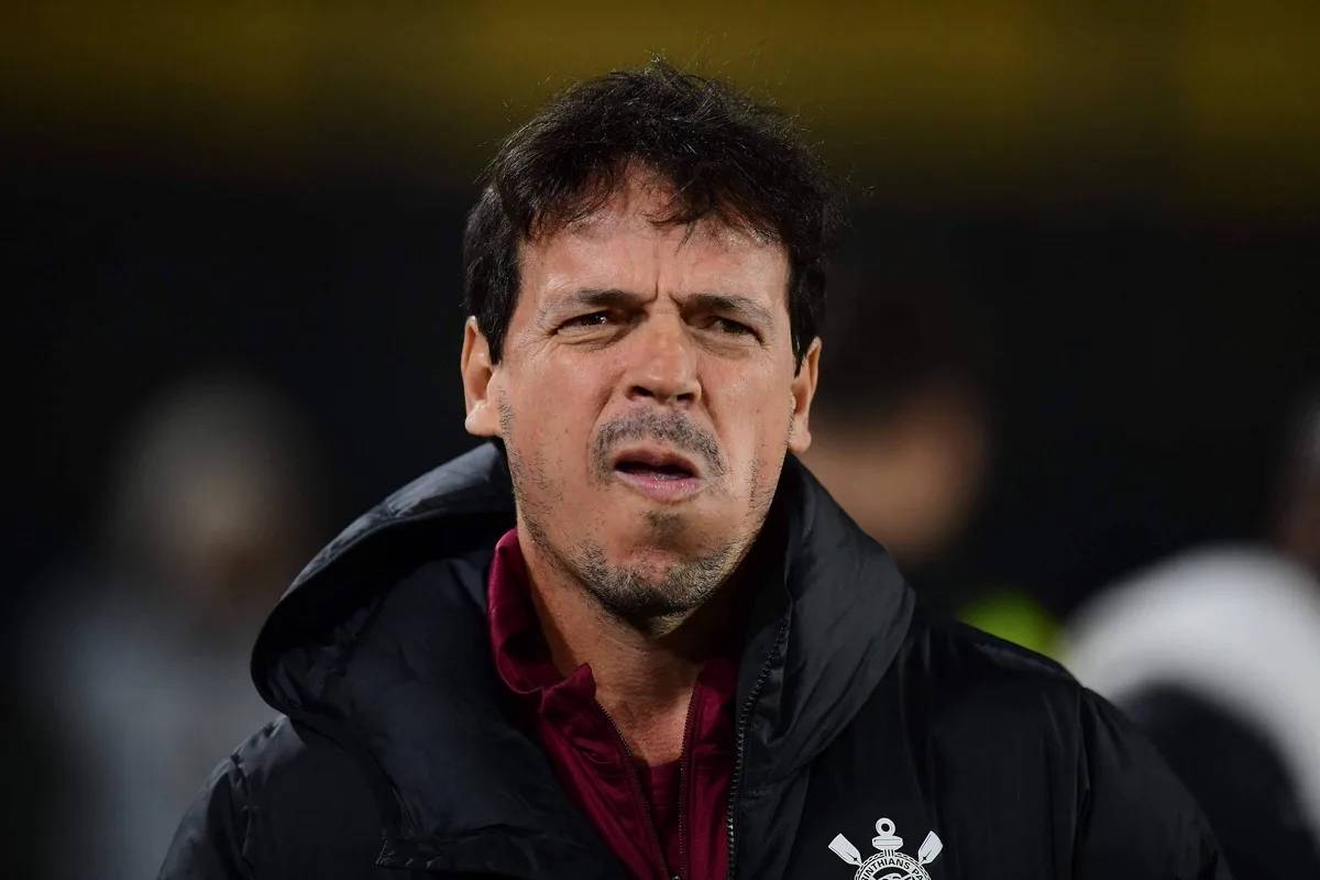 Brasileirão chega a 19 técnicos demitidos: maioria dos times melhora aproveitamento após troca