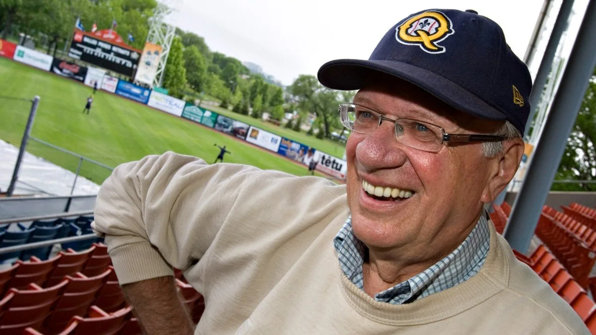 Jacques Doucet honoured during Blue Jays-Mariners broadcast