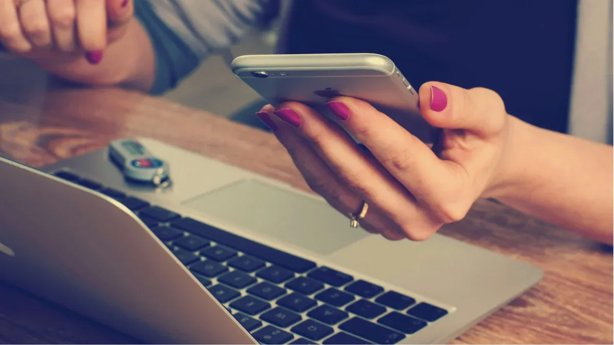 Bug no Zoom deixava qualquer pessoa em uma chamada vulnerável a invasão de PC e celular