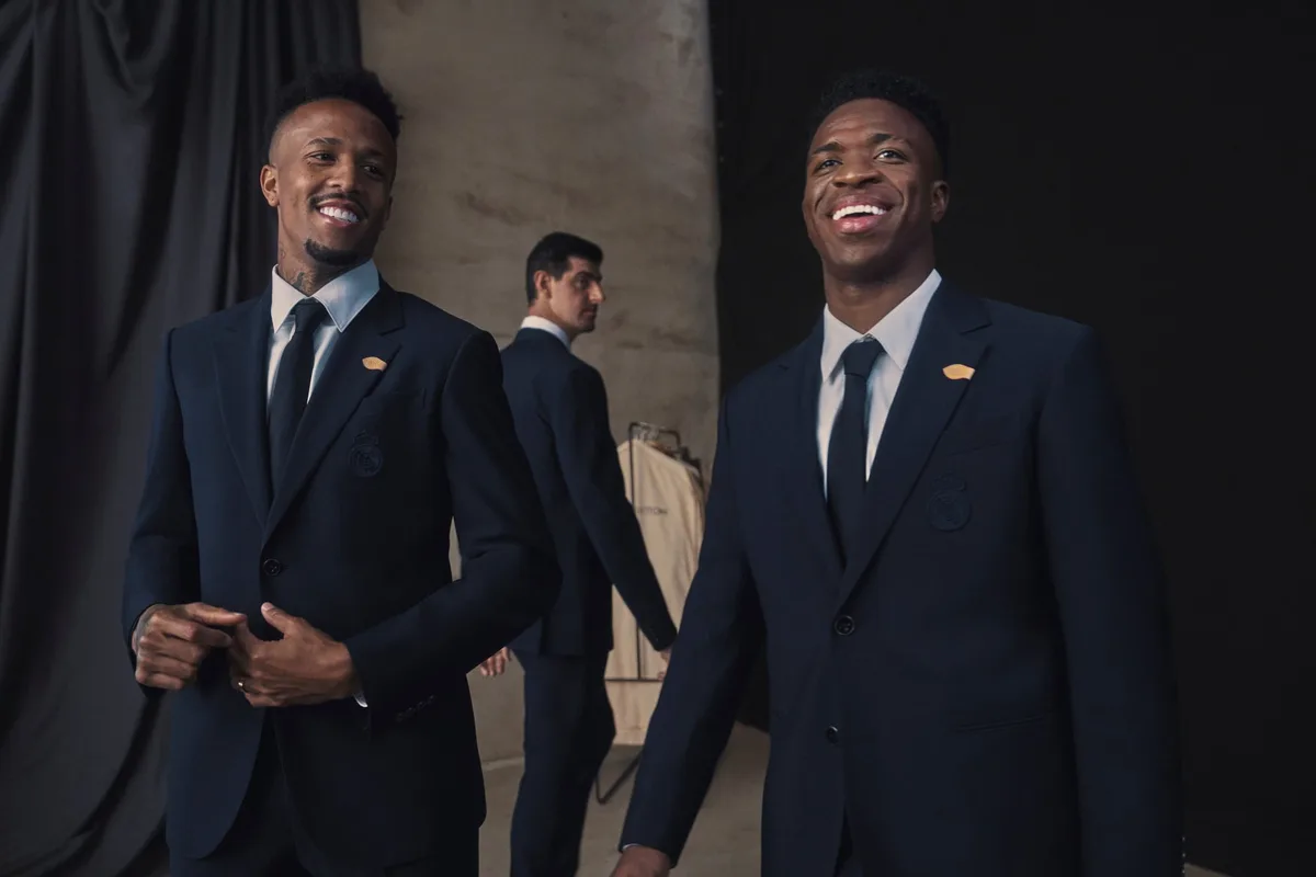 Vinicius ‘ficha’ a Militão
