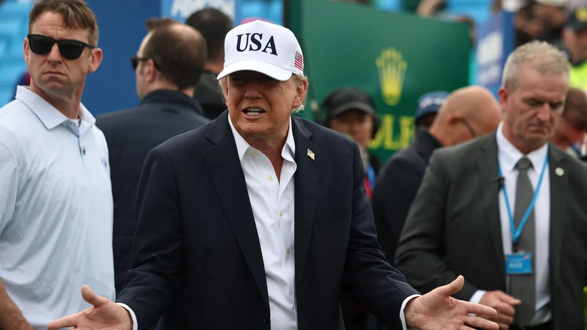 Trump insta a Ucrania a detener los ataques contra las refinerías de petróleo rusas