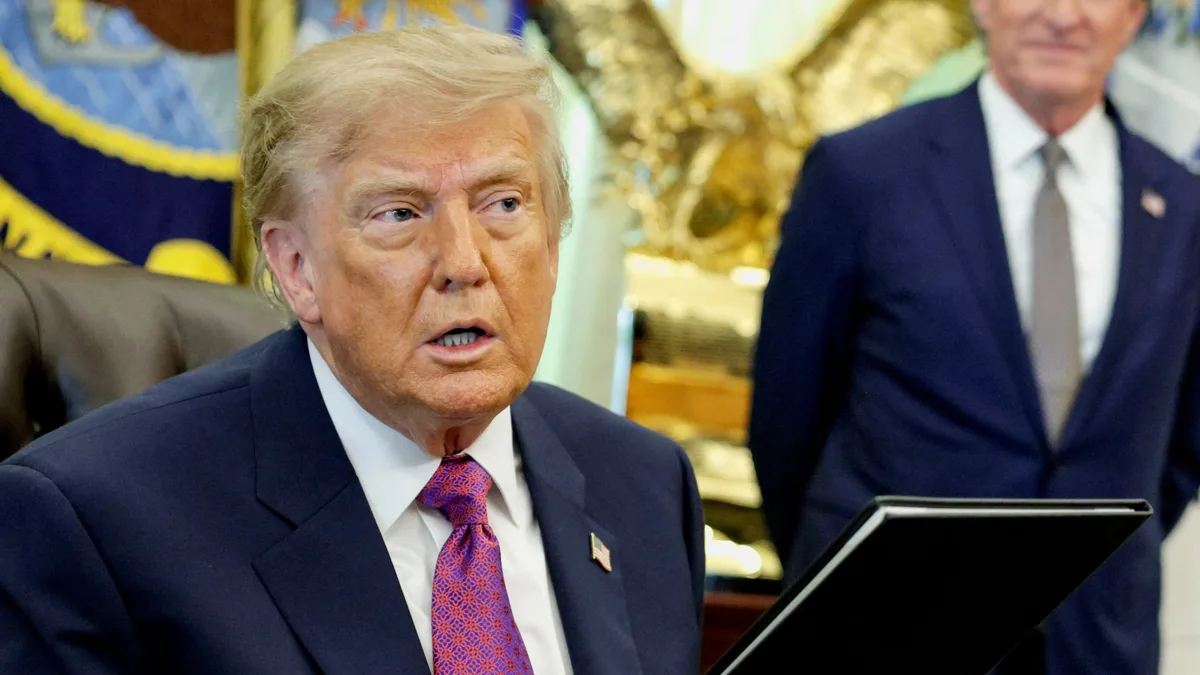 Fox Host Finds Bonkers Problem With Trump’s Lake Rename