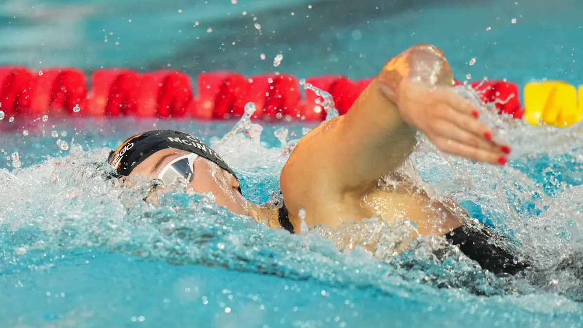 Canadians open Pan Pacific Swimming Championships with five medals