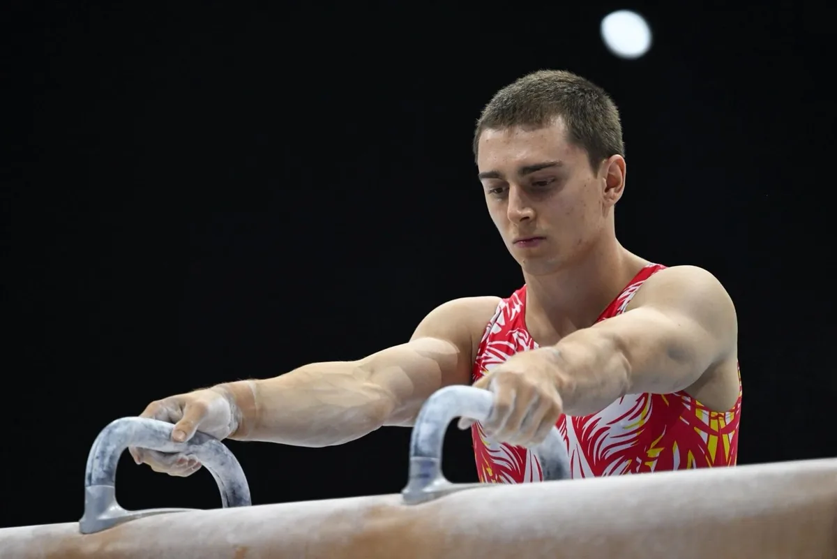 El español Ignacio Yockers acaba quinto en la final europea del caballo con arcos