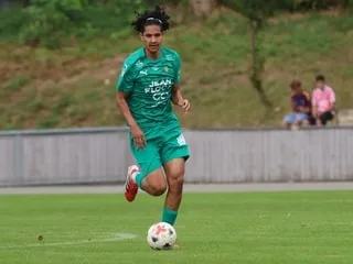 Football. National 1 : Ilyes Lim s’acclimate à son nouvel environnement à Locminé