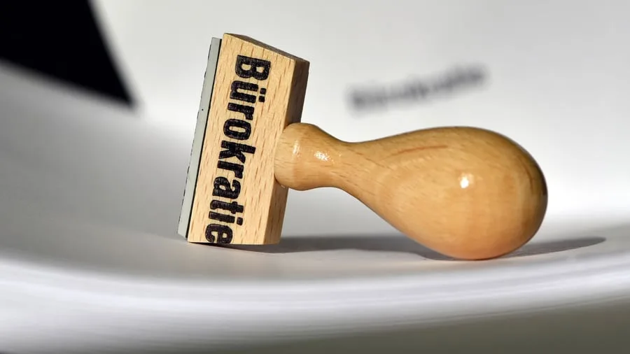 Konjunktur: Standortprobleme: Bürokratie mit großem Abstand vorne