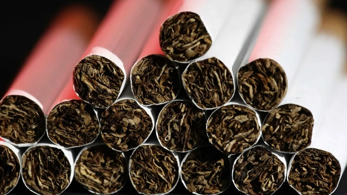 Decomisan en el AICM 5.4 millones de cigarros procedentes de Singapur