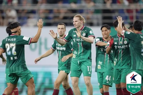 대전, 10명이 싸운 강원에 3-0 완승…주민규 3경기 연속골