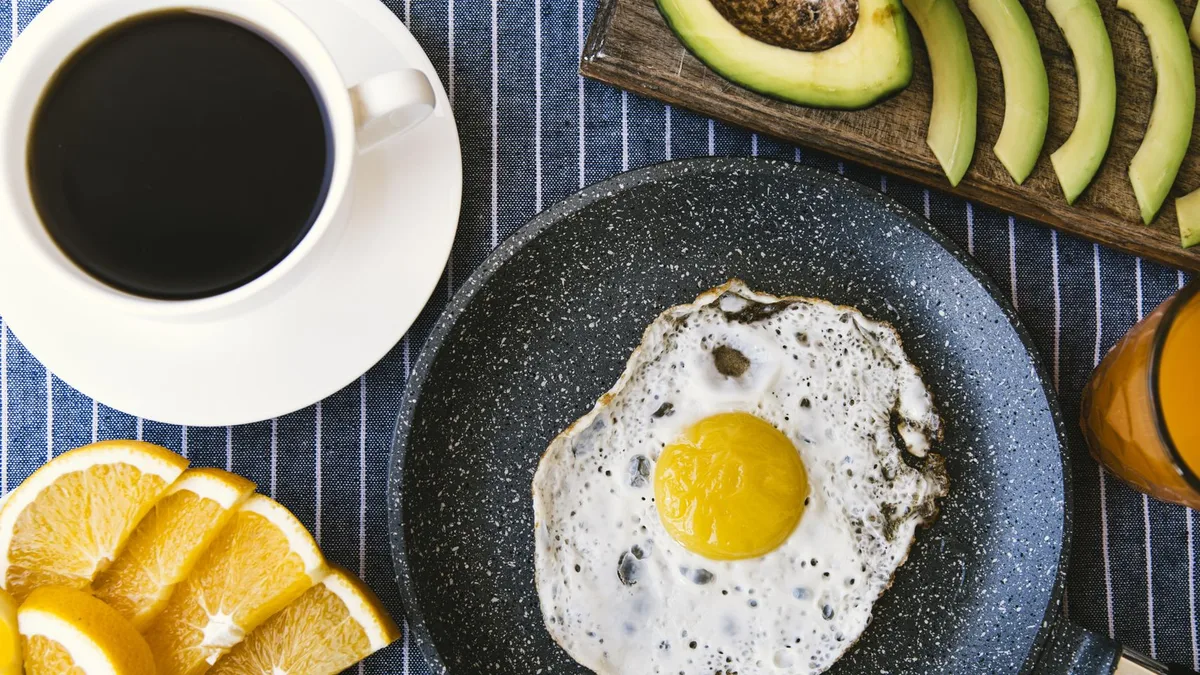 Paloma Acosta, nutricionista: "El desayuno perfecto no lleva solamente un huevo, añade más cantidad y también queso"