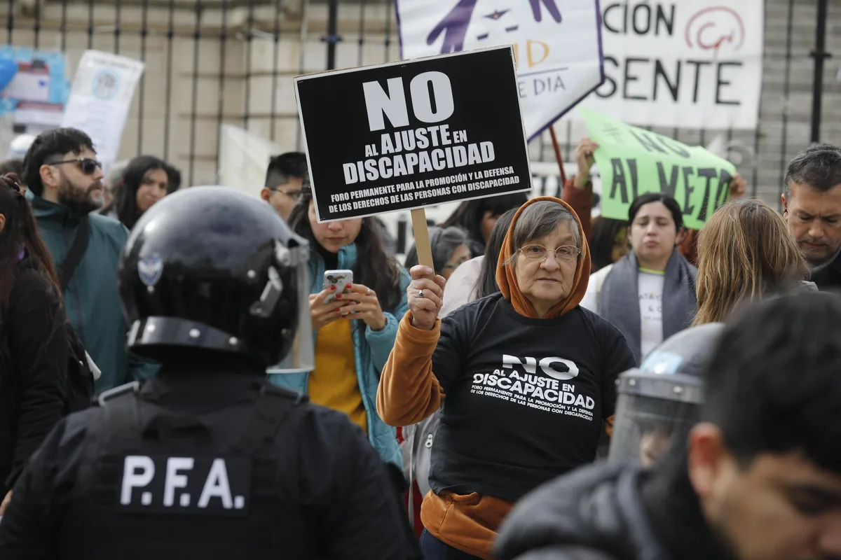 Discapacidad: la advertencia por una ola de juicios forzó un cambio de estrategia en el oficialismo