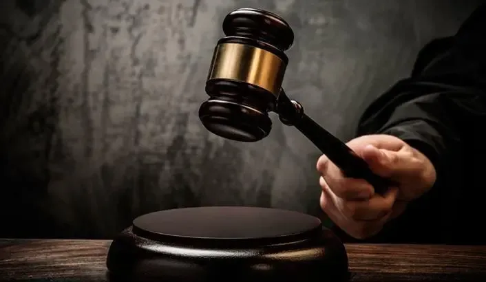 Pena de condenado por matar mulher na frente da filha sobe para 58 anos