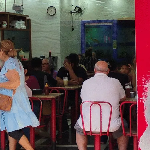 Do ônibus ao cafezinho, quanto custa passar um dia no Centro?