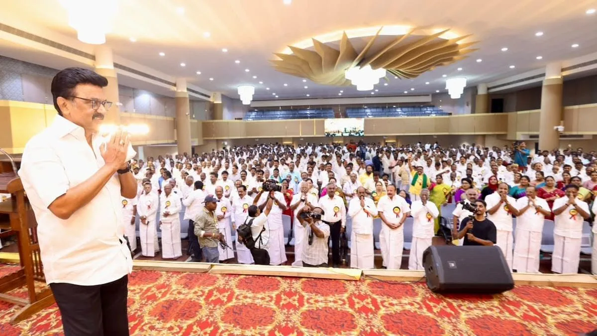 DMK’s regional satraps among 22 who will lose district secretary posts