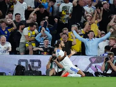 Calvert-Lewin decisive for Leeds in 4-1 win over dismal Newcastle
