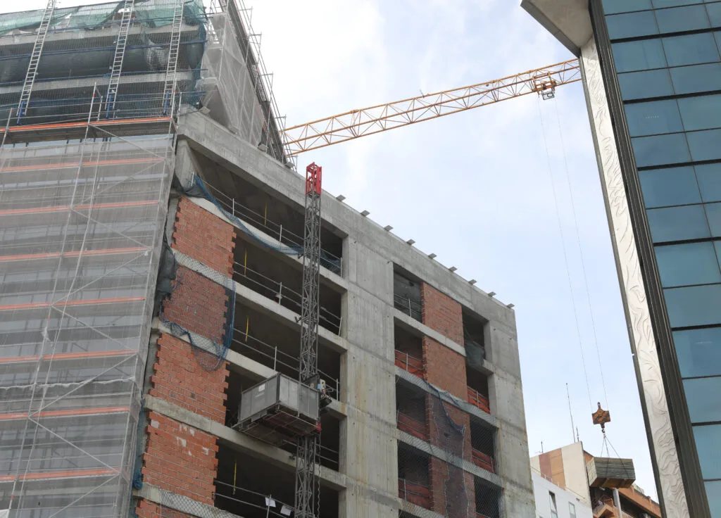Produção na construção cai 2,0% na zona euro em julho