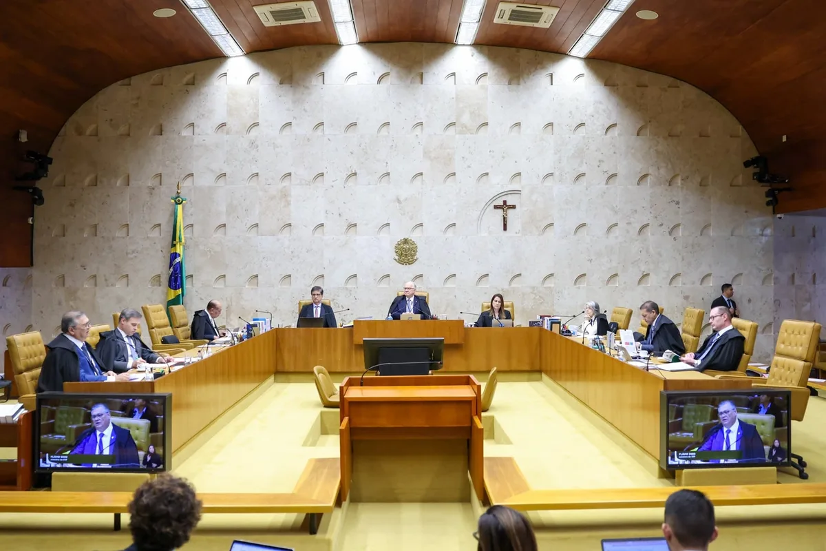 Datafolha: 76% dos brasileiros veem poder excessivo em ministros do STF