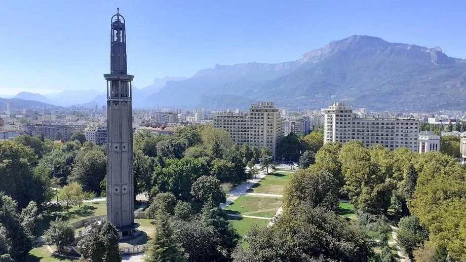 Grenoble : la Tour Perret a déjà attiré 7.800 visiteurs depuis sa réouverture