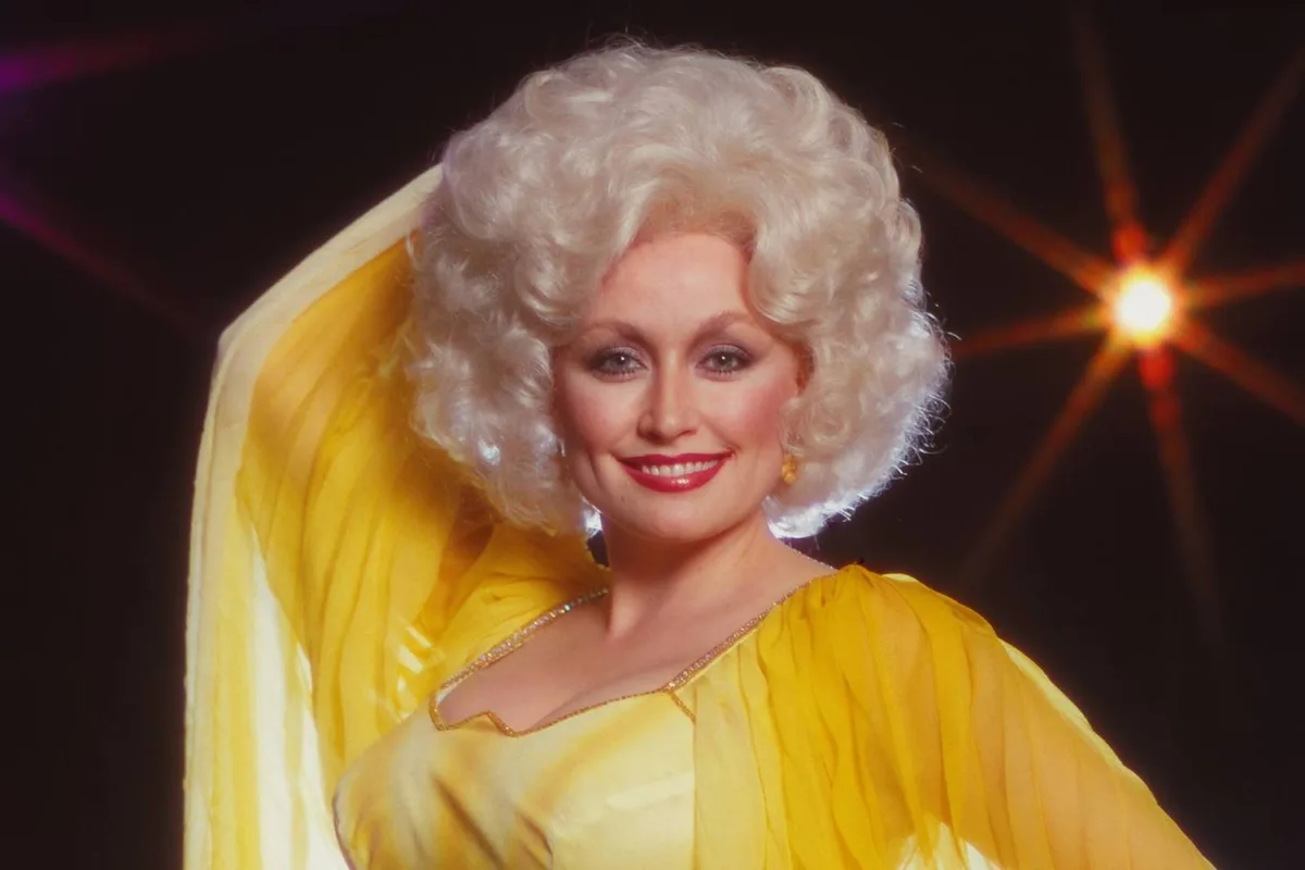 Obama, Bush, Clinton, and Trump Have All Paid Tribute to Dolly Parton