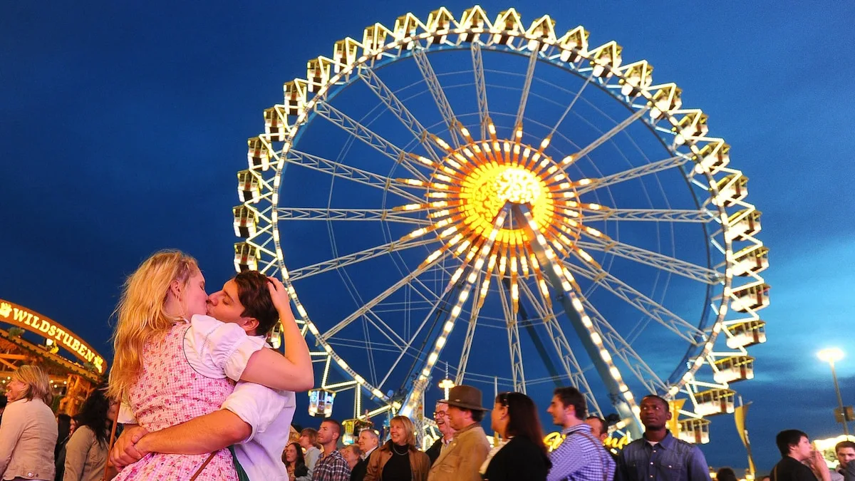 Sexualtherapeutin zu Fremdgehen auf Oktoberfest: „Ich bin sonst immer für Offenheit, aber hier würde ich es nicht erzählen“