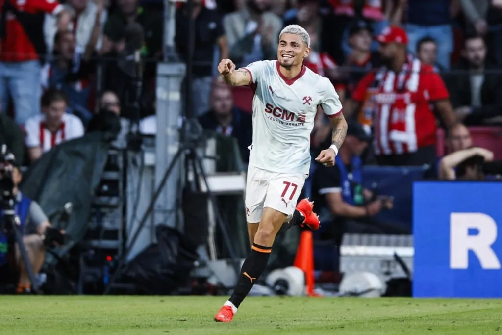 Gleiker Mendoza se convierte en el cuarto venezolano en marcar en Champions League