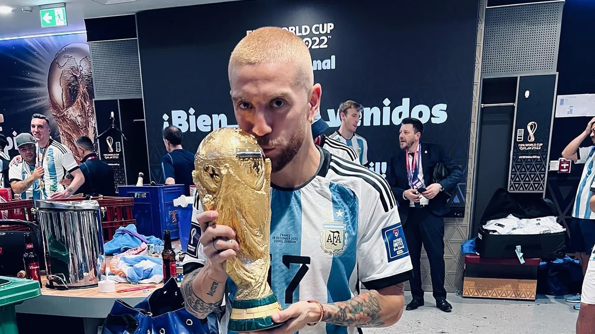 El Papu Gómez vuelve a cambiar de equipo a los 38 años: el exótico destino que eligió el campeón del mundo